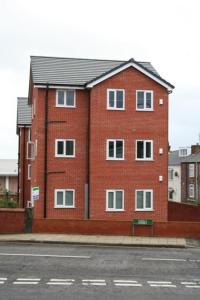 1 & 2 bedroom apartments to let